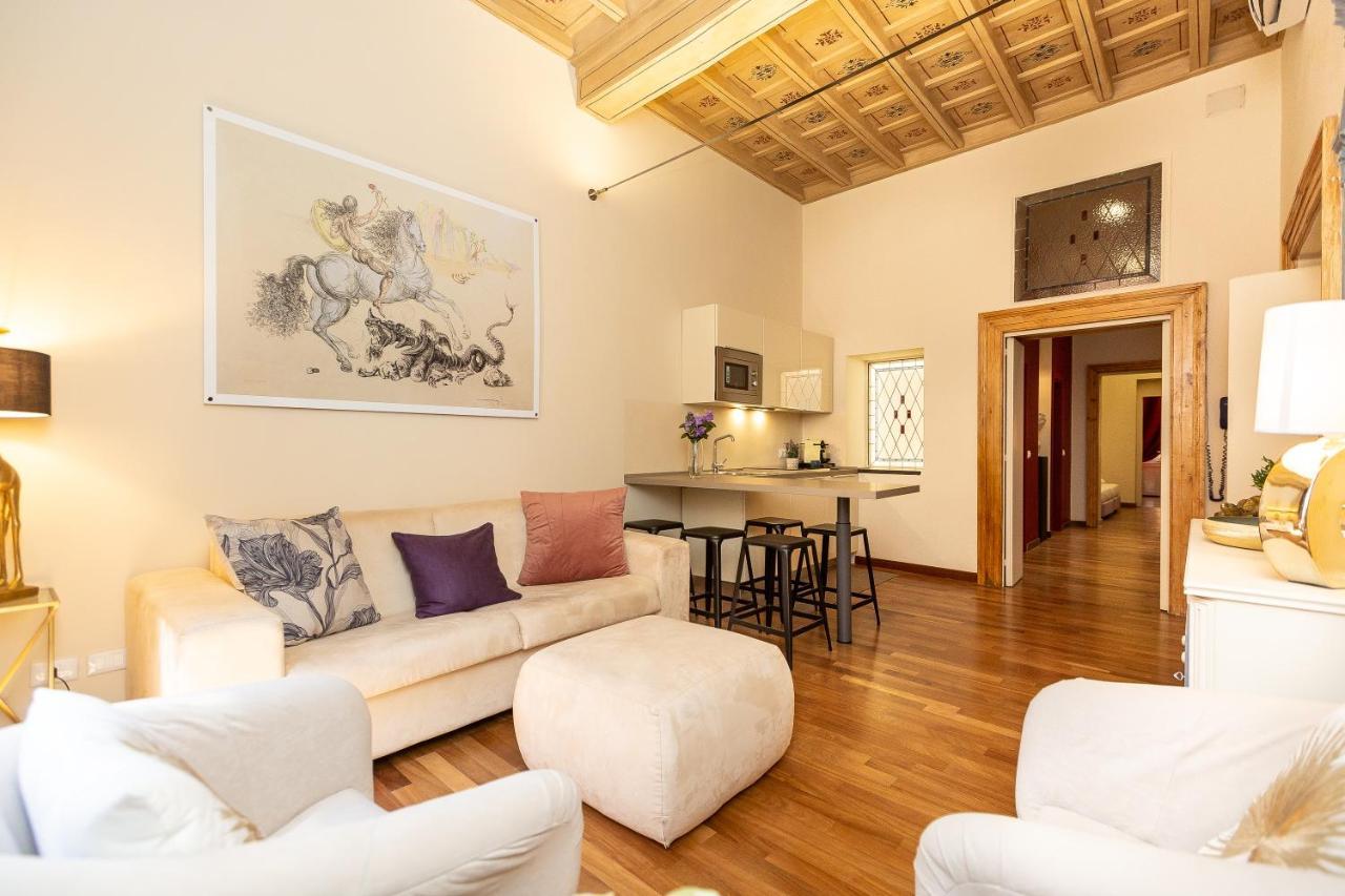 Spanish Steps Exclusive Rental In โรม ภายนอก รูปภาพ