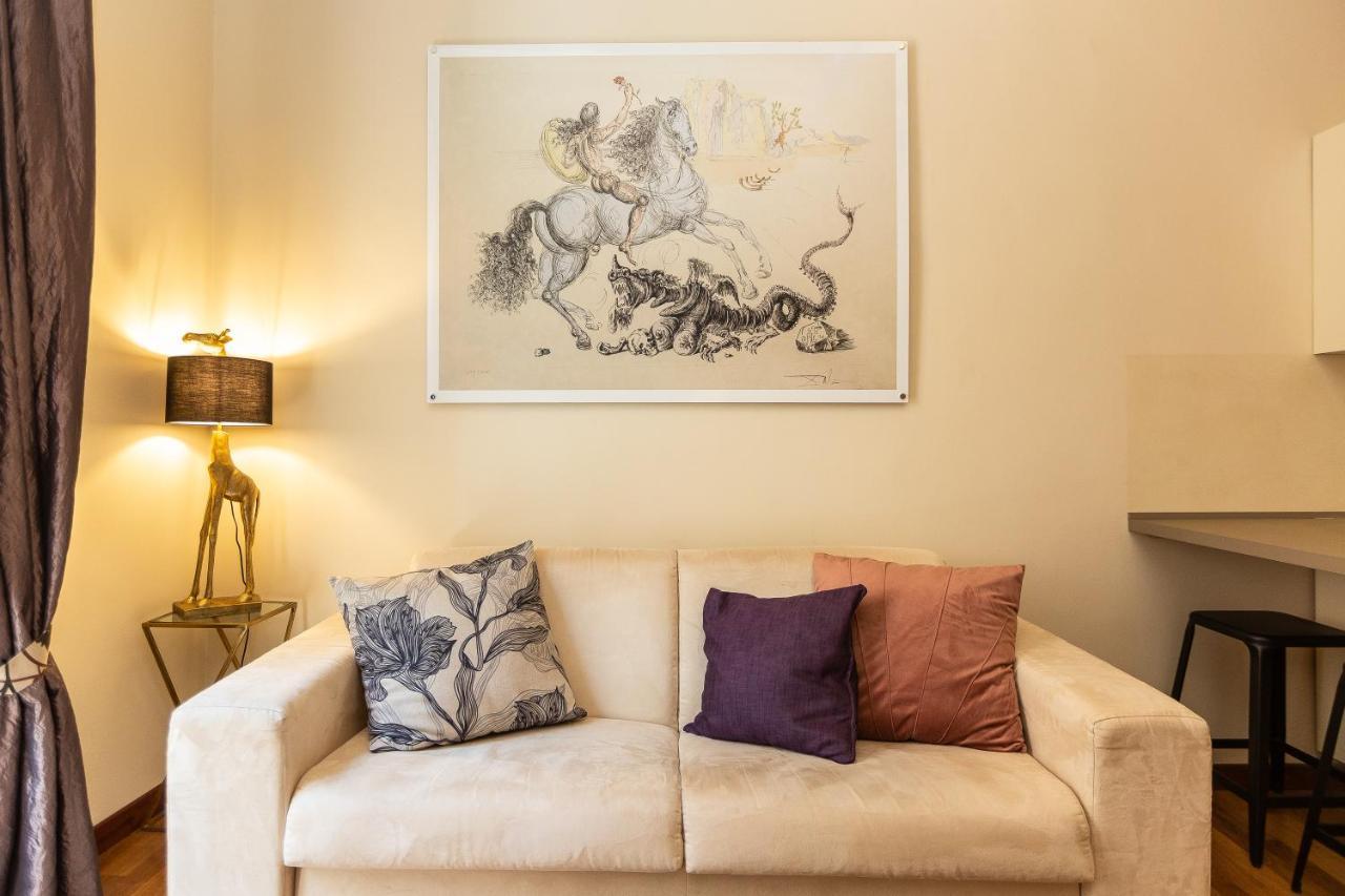 Spanish Steps Exclusive Rental In โรม ภายนอก รูปภาพ